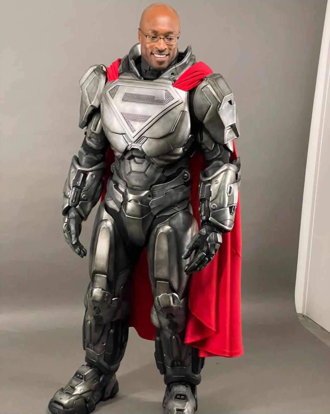 Superman And Lois Saison4 Finale Costume Steel John Henry Irons Wole Parks